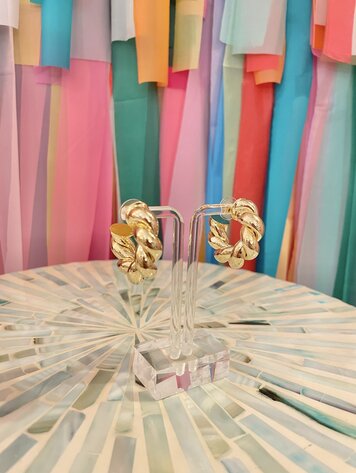 Accessory Concierge Coiled Gold Hoop