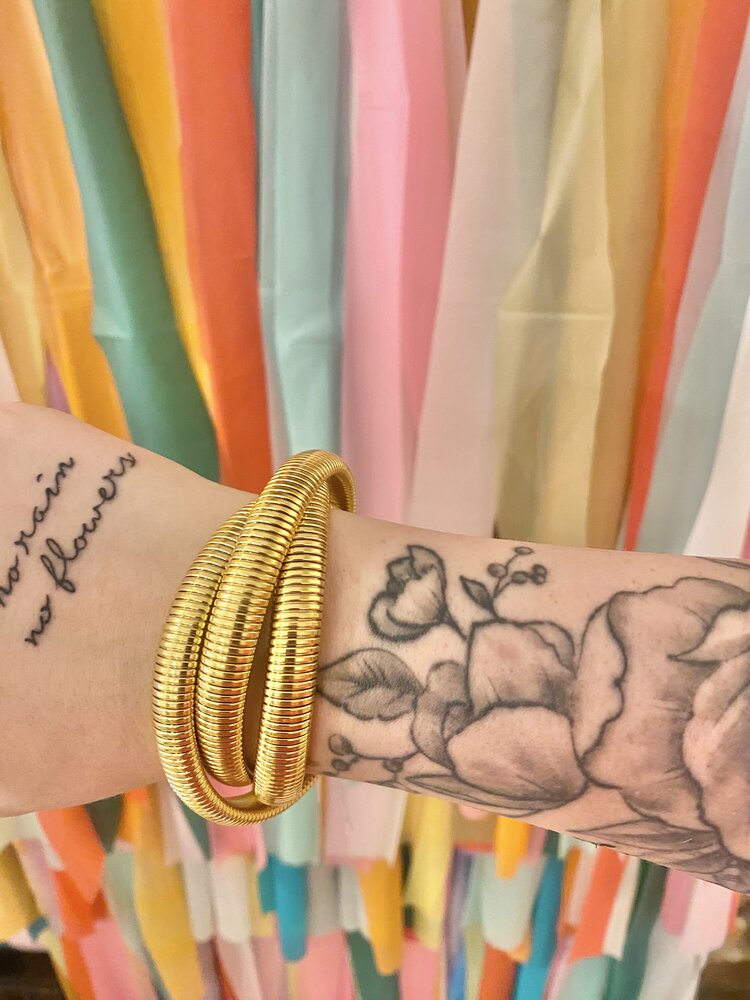 Accessory Concierge Gold Twist Cobra Bracelet