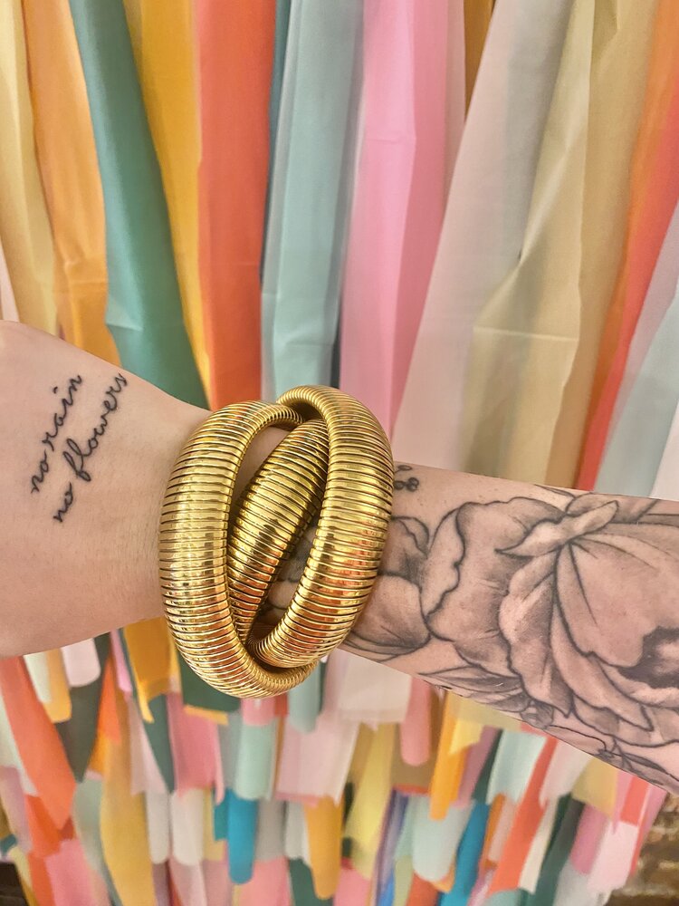 Accessory Concierge Large Gold Cobra Twisted Bracelet