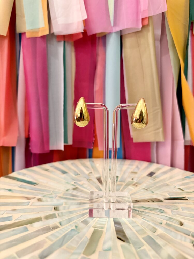 Cash and Carry Runway Ready Earrings Gold - Large