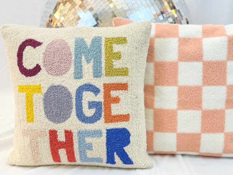 Peking Handicraft Come Together Hook Pillow