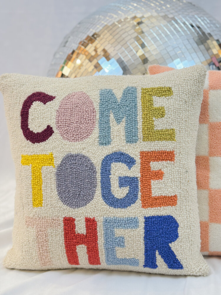 Peking Handicraft Come Together Hook Pillow