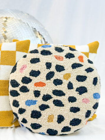 Peking Handicraft Circle Dots Round Hooked Pillow