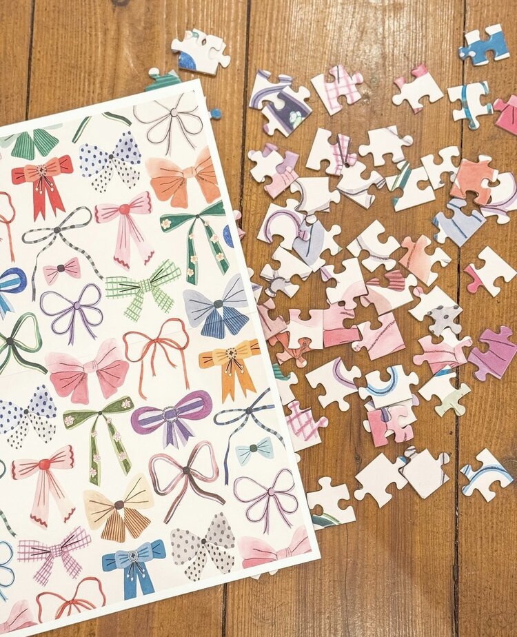 Puzzlefolk All About That Bow 500 Piece Puzzle