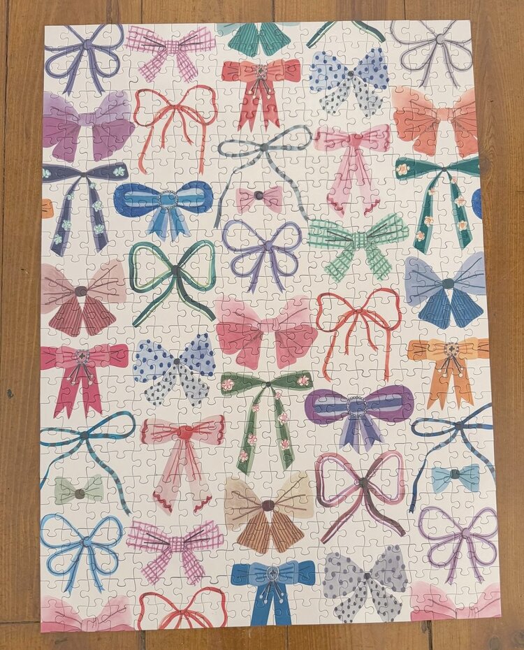 Puzzlefolk All About That Bow 500 Piece Puzzle