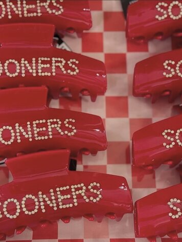 Emerson Street Sooner Claw Clip