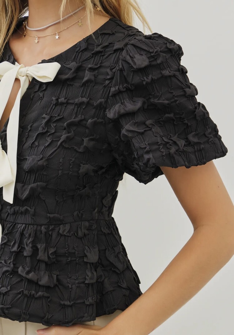 idem ditto Bubble Babydoll Blouse with Textured Fabric and Contrast Bow