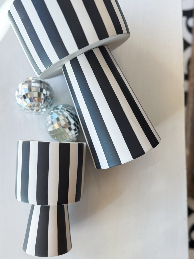 Oyoy Living Design Toppu Pot Small- Black/White