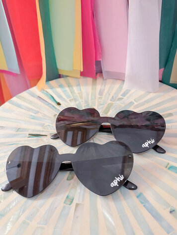 Duo Threads Only Eyes for you Heart Sunnies - Alpha Phi