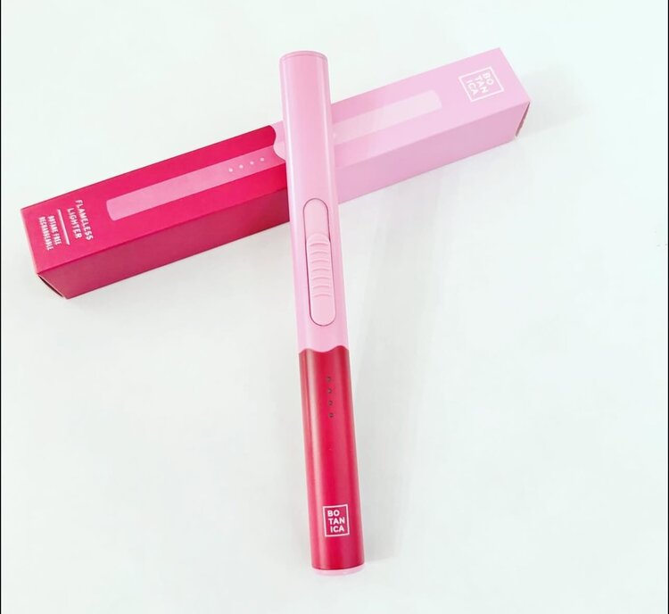 Botanica Flameless Lighter - Berry