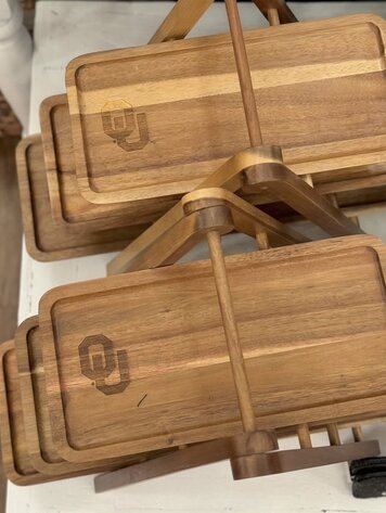 Picnic Time Family Brands Oklahoma Sooners Serving Ladder 3 Tiered Serving Station