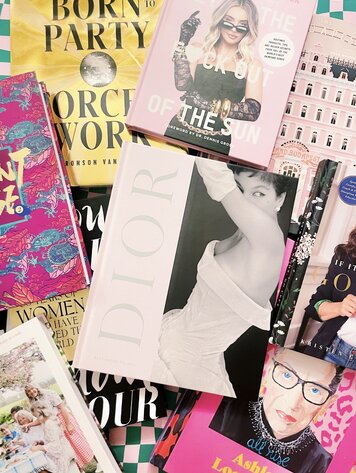 Abrams DIOR - A New Look, A New Enterprise