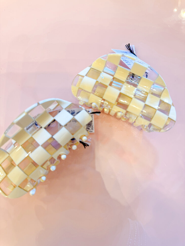 CHUNKS Checker Claw in Clear