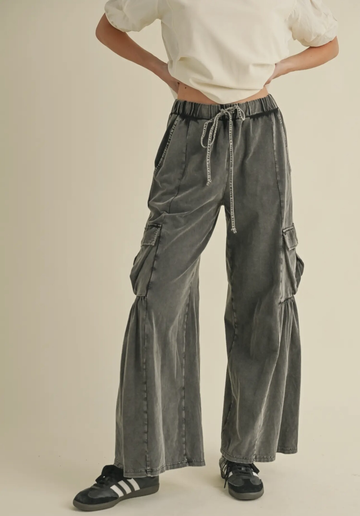 Heyson Effortless Cargo Pants - Savvy Blake LLC