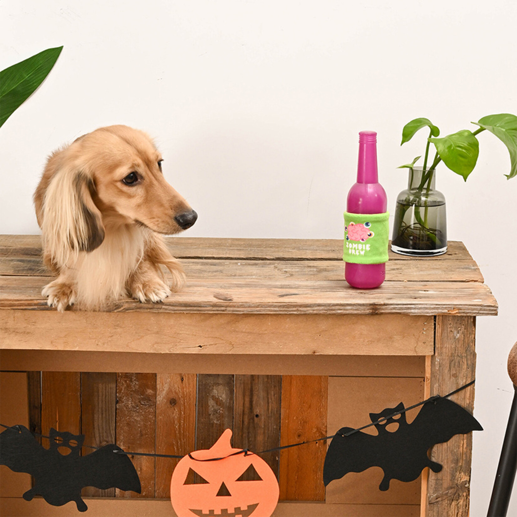 HugSmart Pet Howloween Night- Zombie Brew rubber toy