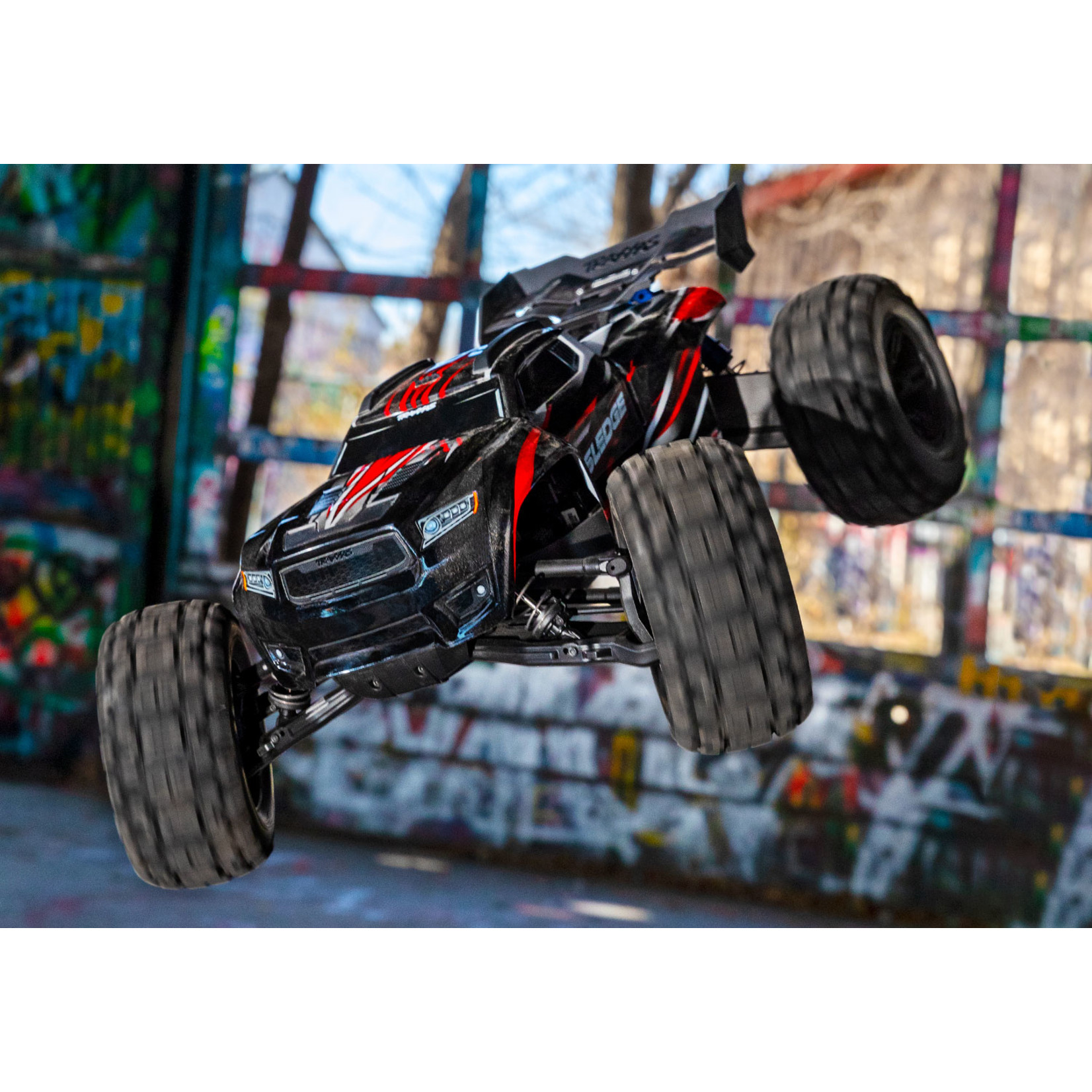 Traxxas Sledge: 1/8 Scale 4WD Brushless Electric Monster Truck with Traxxas Stability Management (TSM)