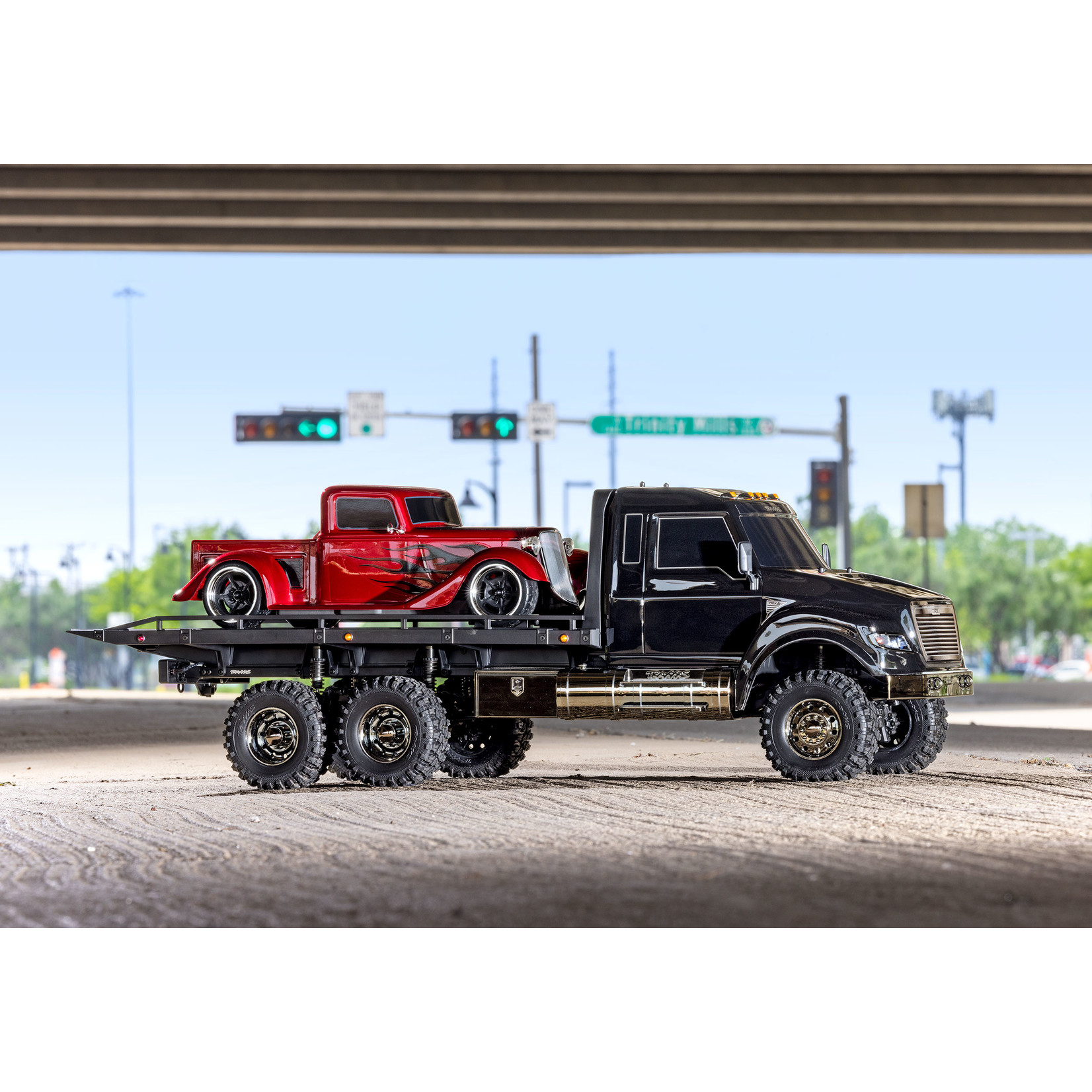 Traxxas TRX-6 Ultimate RC Hauler:  6X6 Electric Flatbed Crawler Truck