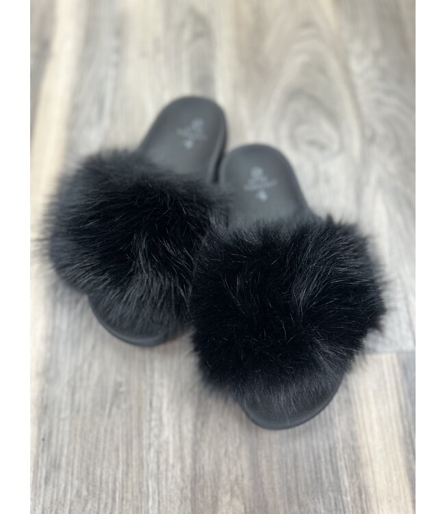 Amanda Blu Furry Slippers