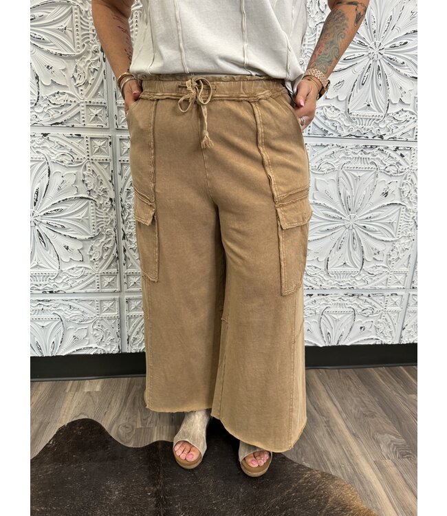 easel UTILITY MINERAL WASHED WIDE LEGS TERRY KNIT CARGO PANTS