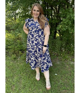 Umgee Reg/Curvy Two Tone Floral Tiered Maxi Dress with Ruffle Sleeves