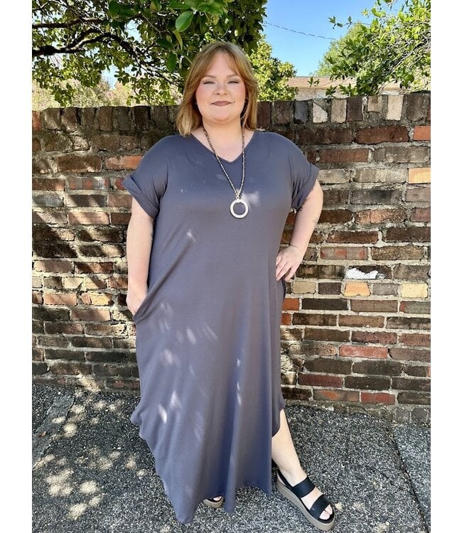 Reg/Curvy Jersey Knit V-Neck Maxi Dress