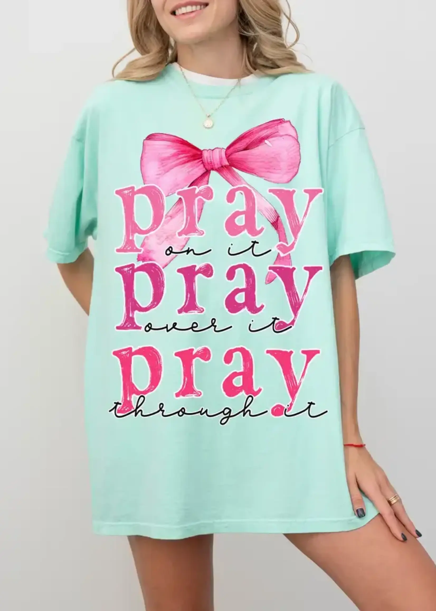 PRESSURE AND GRACE COMFORT COLORS PRAY ON IT TEE