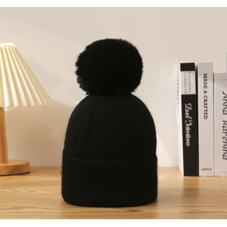 Single Pom Pom Beanie - Black