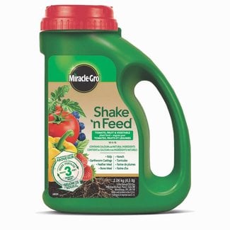 Miracle Gro Shake ’n Feed Tomato, Fruit & Veg (10-5-15) 2kg