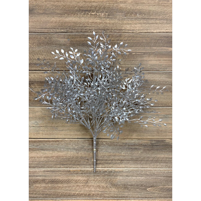 16" Silver Mini Leaves Pic