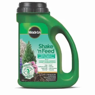 Miracle Gro Shake N' Feed Flowering Trees & Shrubs (18-6-12) 2kg