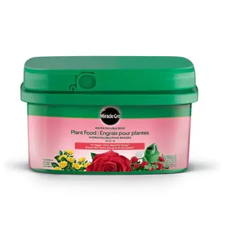 Miracle Gro Rose Plant Food (18-24-16) 500g