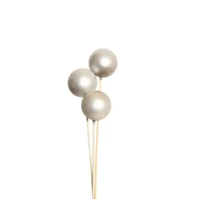 Silver Matte 3 Stem Ornamental Balls