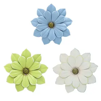 Metal Flower Wall Décor