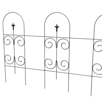 32"x8' Finial Decorative Fence