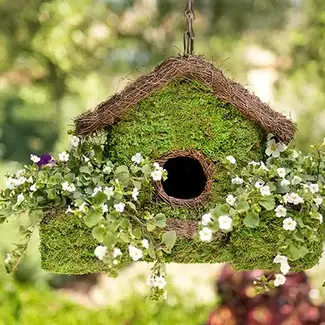 Moss Birdhouse