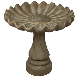 Birdbath - Swirl Base & Clamshell Top