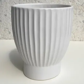 Matte White Ribbed Vase Pot