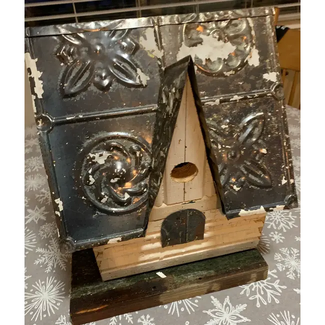 Antique Farmhouse Birdhouse