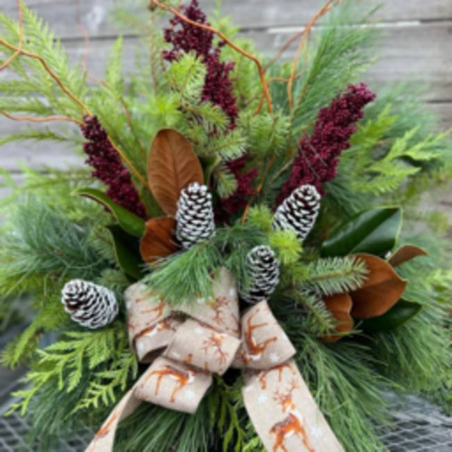 Classic Christmas Urn Workshop