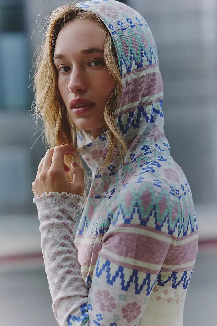 FP Movement Printed Breathe Easy LS Hoodie Tee