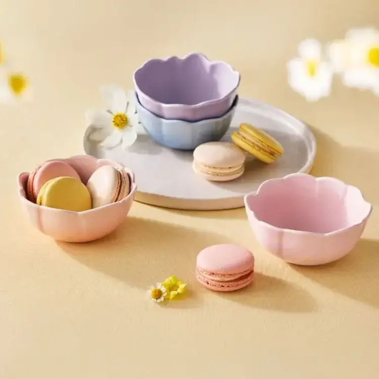 Le Creuset Petal Mini Bowls Set/4