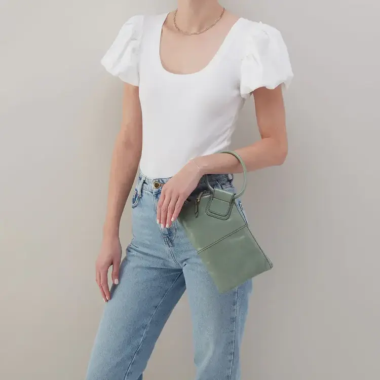 Hobo Sable Polished Wristlet