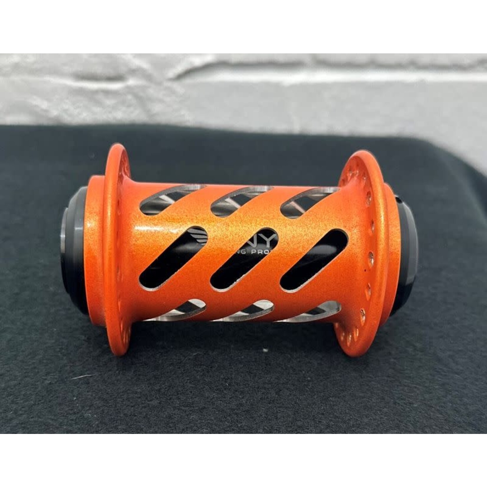 Onyx Hub Onyx Front Helix