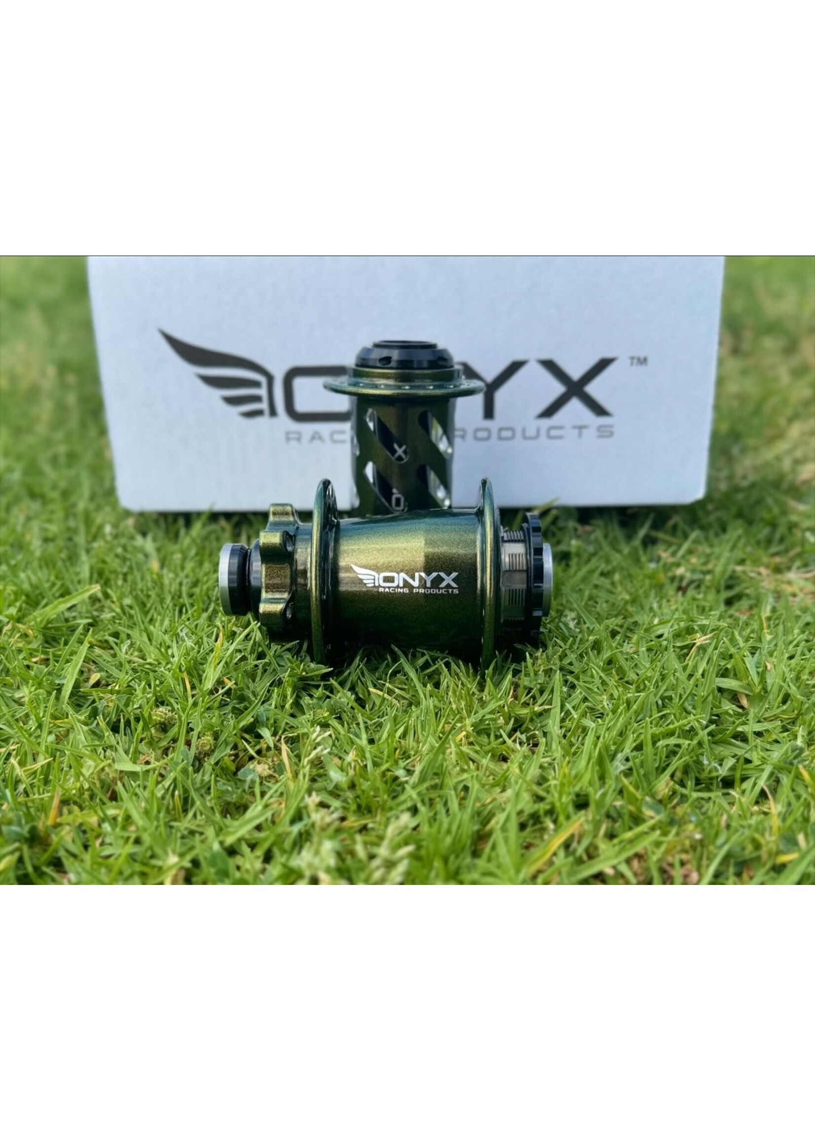 Onyx Hub Set Onyx