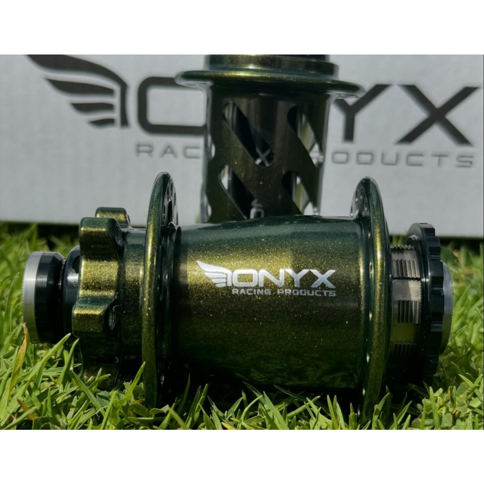 Onyx Hub Set Onyx