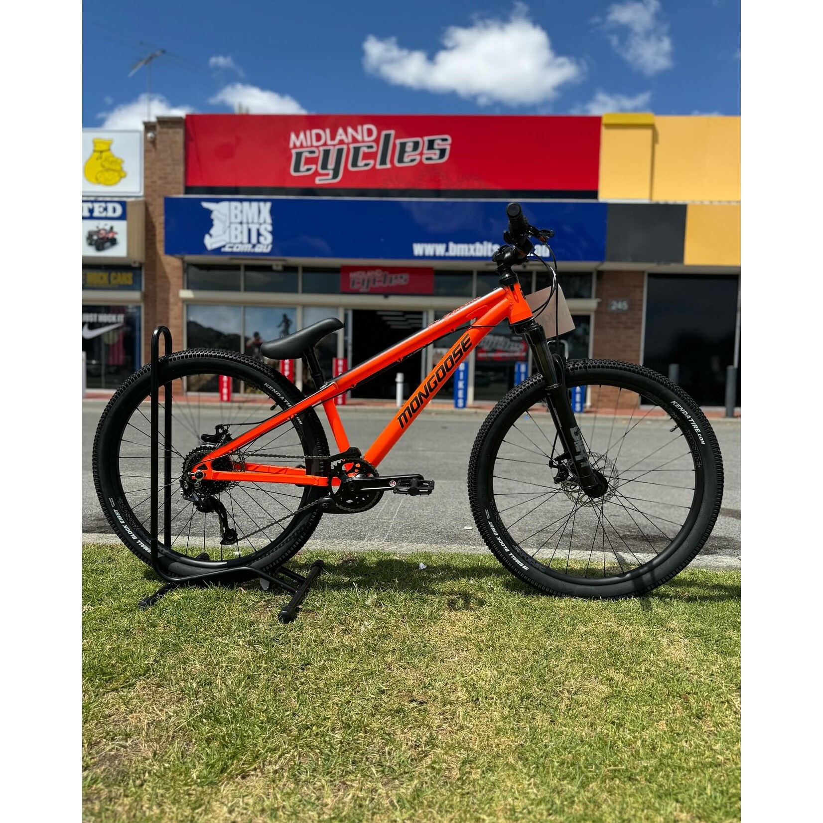 Mongoose 24 Mongoose Fireball