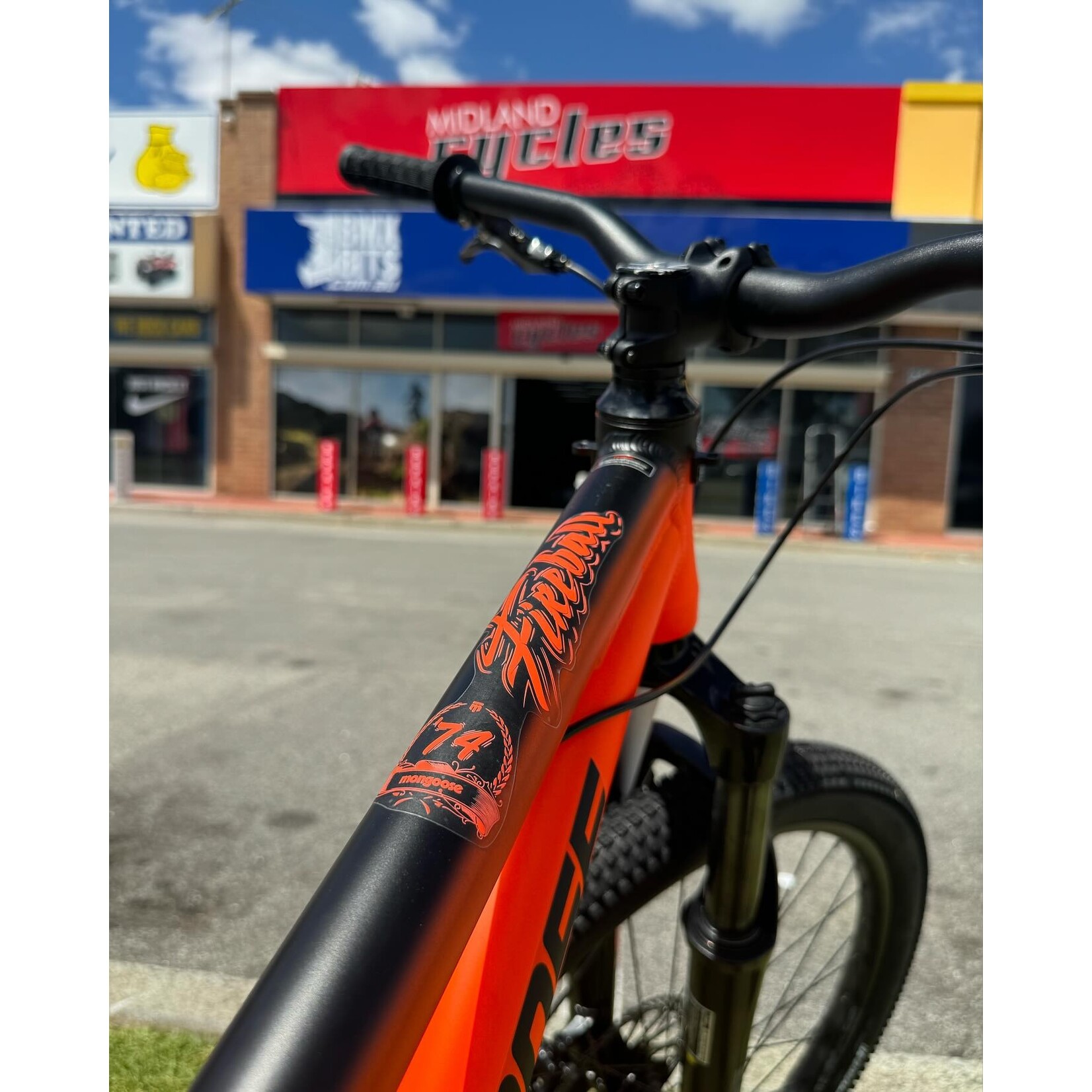 Mongoose 24 Mongoose Fireball