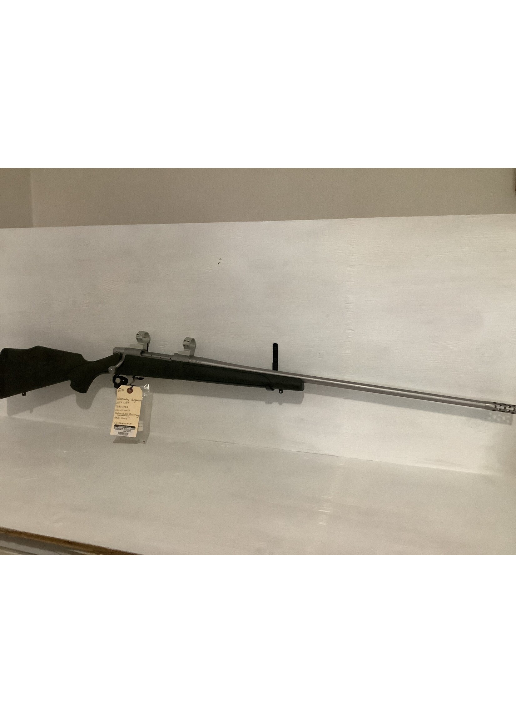 Weatherby Vanguard 257WBY/rings, bases, detachable box mag conversion Never Fired