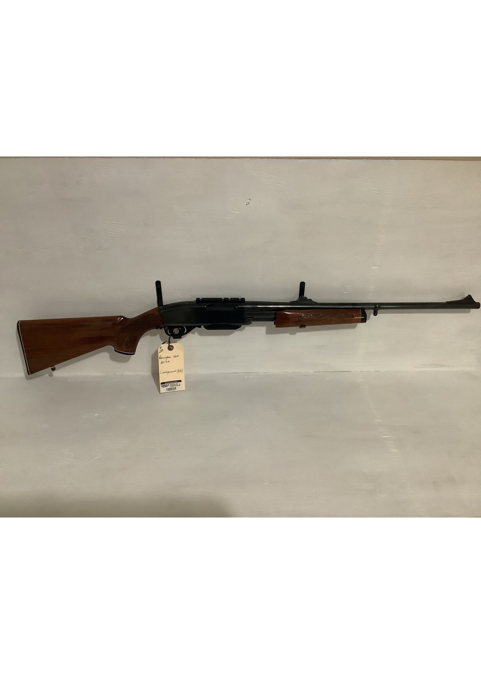 Remington 760 Gamemaster/30-06 sprg/22" barrel/rifle sights/scope base