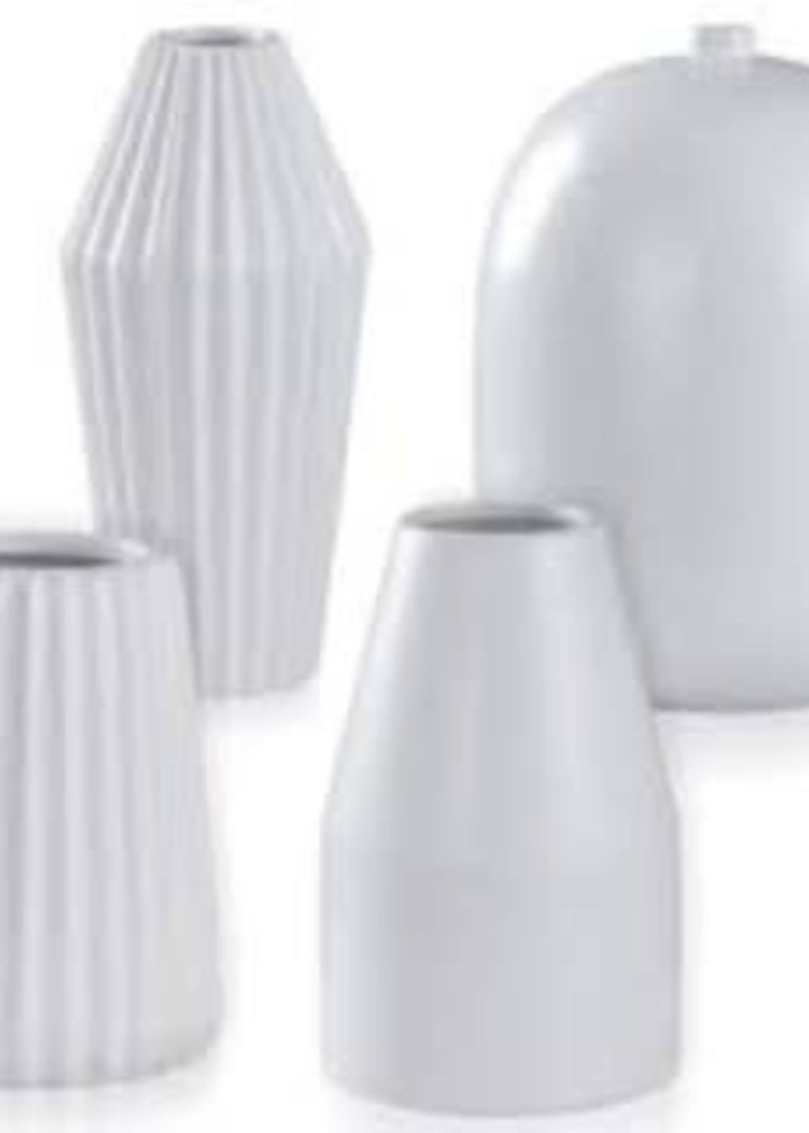 DANN FOLEY LIFESTYLE VASE Small Ribbed White